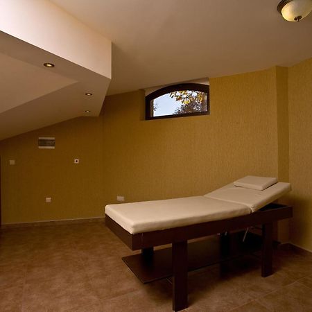 Hotel Chinar خيساريا المظهر الخارجي الصورة
