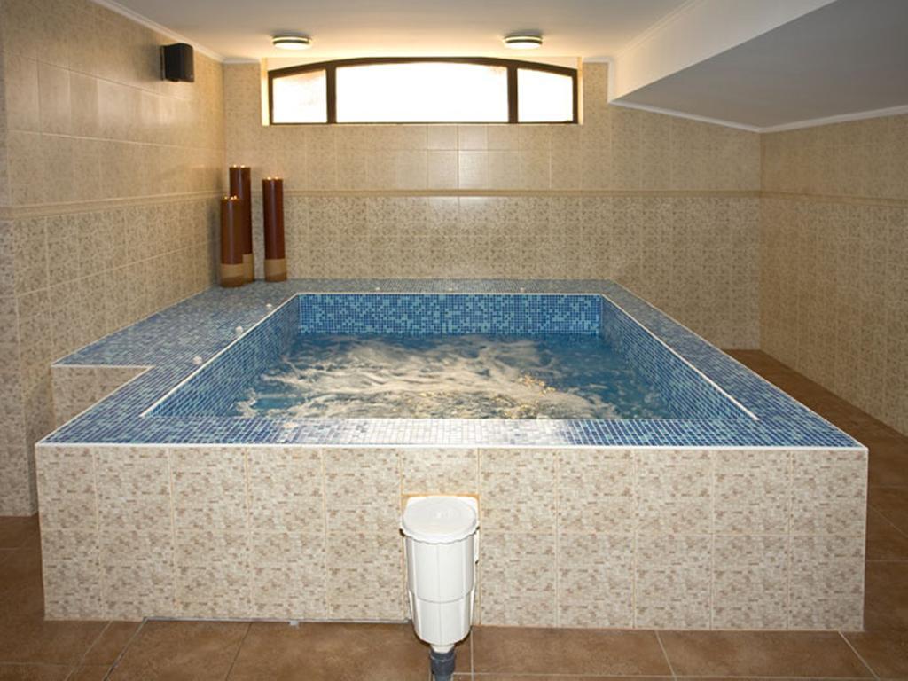 Hotel Chinar خيساريا المظهر الخارجي الصورة
