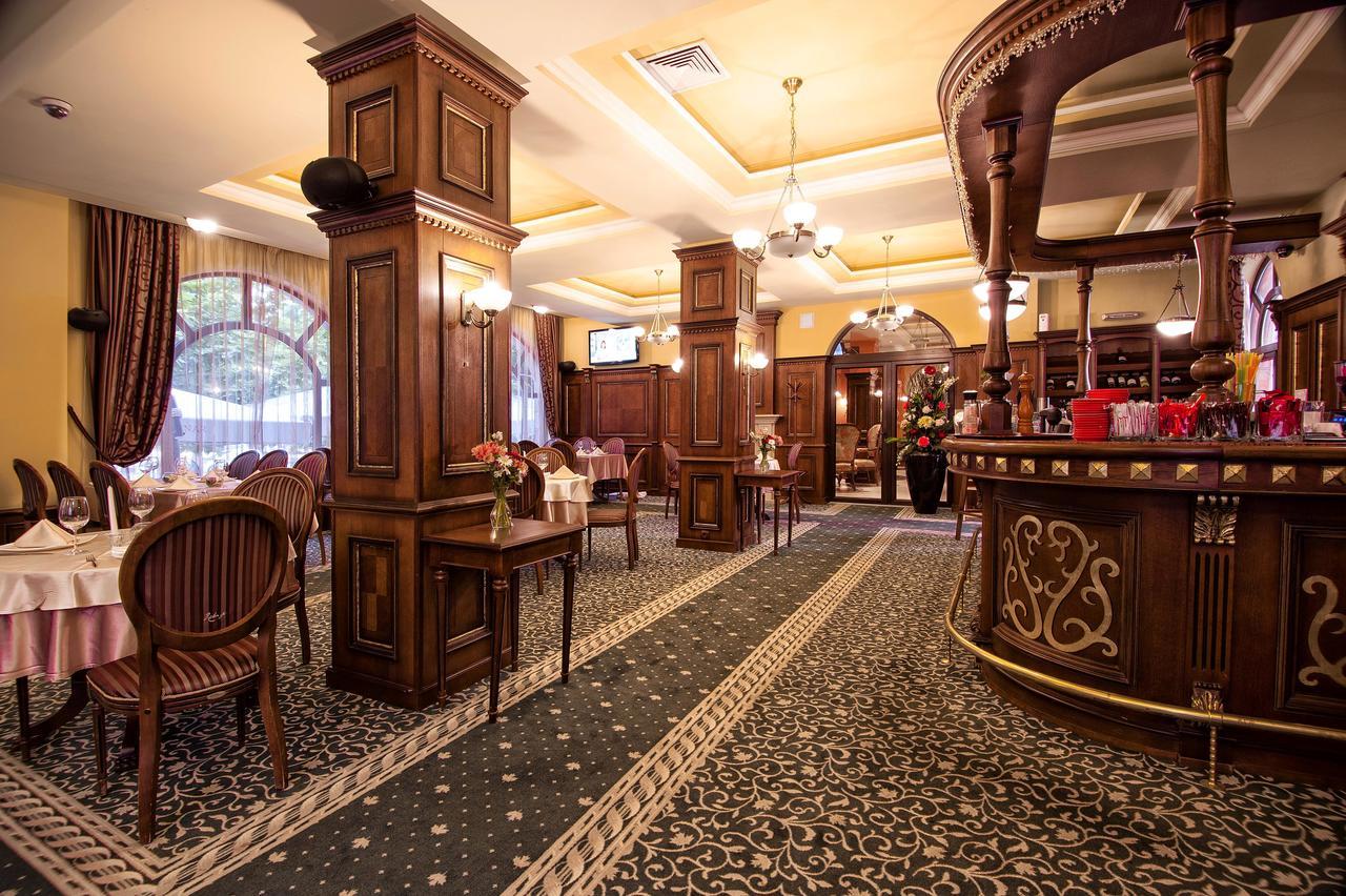 Hotel Chinar خيساريا المظهر الخارجي الصورة